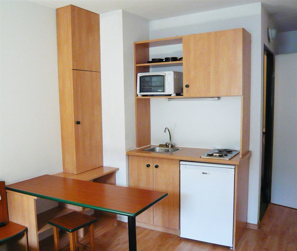 City Residence Strasbourg Centre Δωμάτιο φωτογραφία